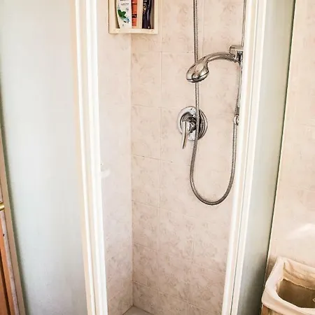 Fuoriporta Affitti Brevi - New A Casa Da Ida * פארמה