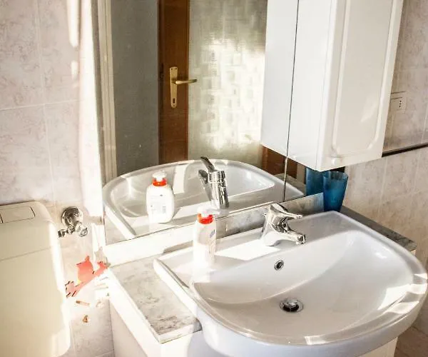 Fuoriporta Affitti Brevi - New A Casa Da Ida * Parma